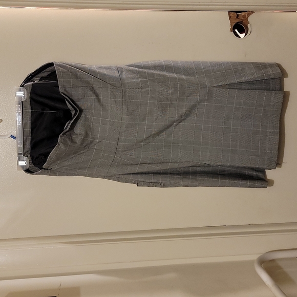 Express Strapless Dress 10 - Picture 3 of 3